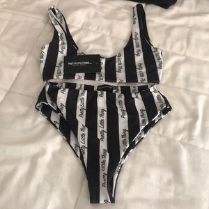 Pretty little thing Mono chrome stripe bikini